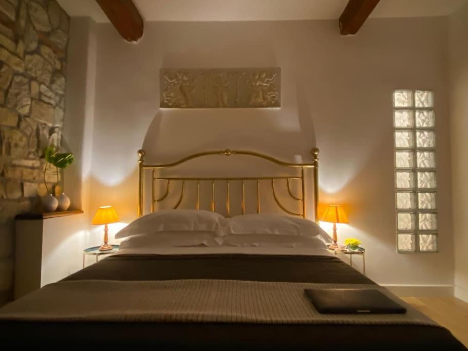 San Lorenzo Apartment In Red Firenze Eksteriør bilde